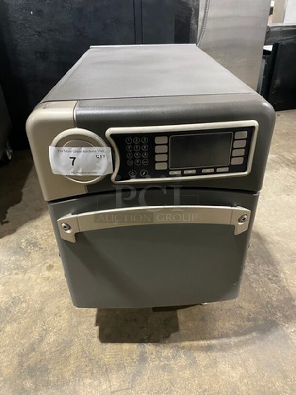 LATE MODEL! 2017 Turbo Chef Commercial Countertop Rapid Cook Oven! On Small Legs! Model: NGO SN: NGOD32746 208/240V 60HZ 1 Phase - Image 1 of 8