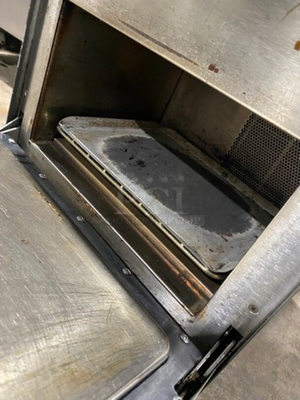 LATE MODEL! 2017 Turbo Chef Commercial Countertop Rapid Cook Oven! On Small Legs! Model: NGO SN: NGOD32746 208/240V 60HZ 1 Phase - Image 6 of 8