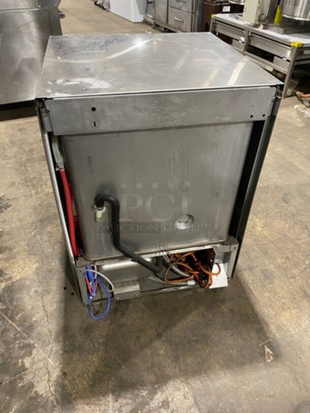 Hobart New Body Style Under The Counter Dishwasher! All Stainless Steel! Model: LXEC SN: 231147723 120V 60HZ 1 Phase - Image 4 of 7