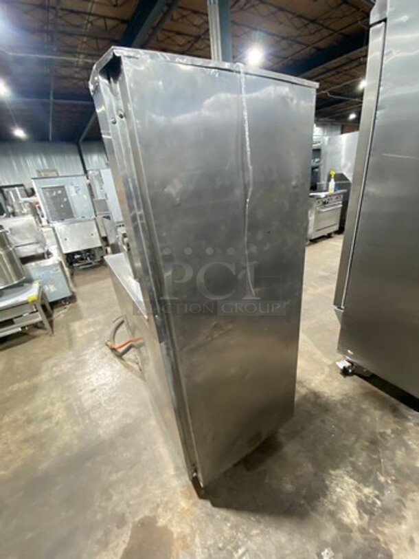 Henny Penny Commercial Electric Powered Pressure Fryer! All Stainless Steel! On Casters! Model: PF180 SN: KP017IG 115V 60HZ 1 Phase - Image 3 of 10