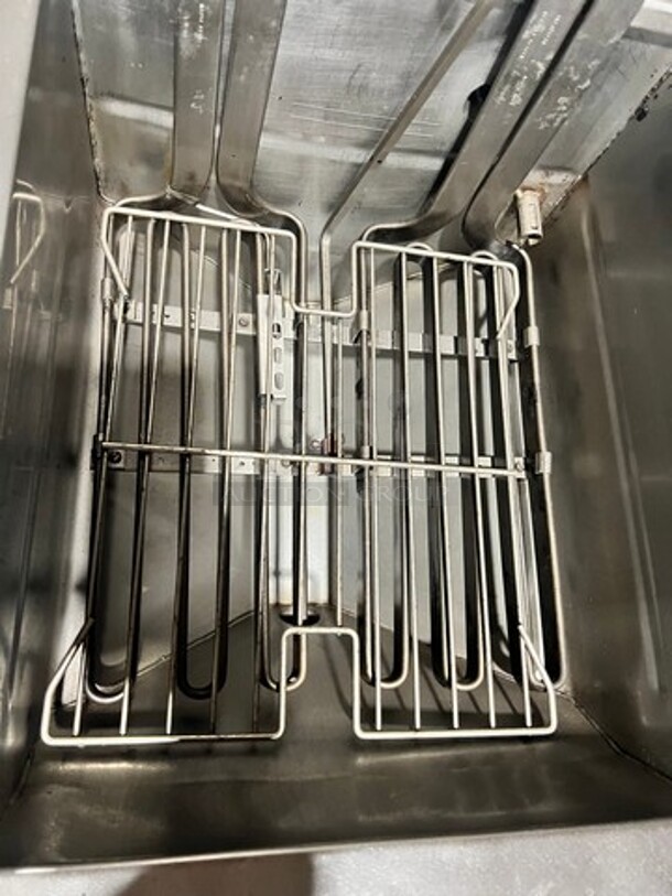 Frymaster Commercial Electric Powered 3 Bay Deep Fat Fryers! All Stainless Steel! On Casters! Model: FPH317TCSD SN: 0201NV0006 208V 60HZ 3 Phase - Image 6 of 11