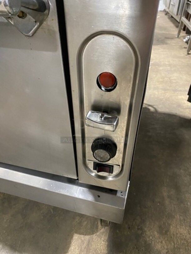 Vulcan Commercial Natural Gas Powered 6 Burner Stove! With Raised Back Splash And Double Overhead Shelves! With Full Size Oven Underneath! Metal Oven Rack! All Stainless Steel! On Casters! - Image 9 of 12