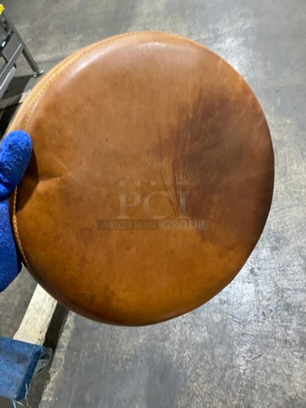Small All Tan Cushioned Stool! - Image 5 of 7