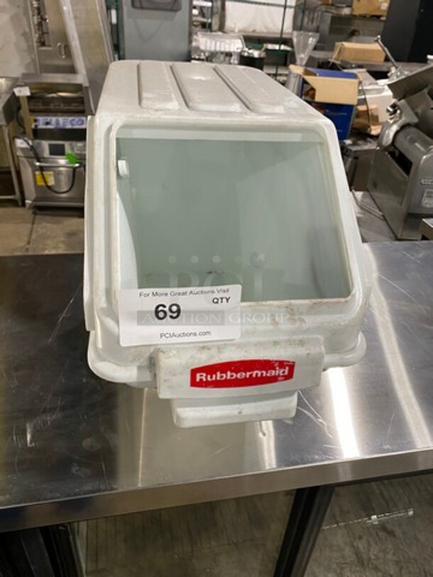 Rubbermaid Countertop White Poly Ingredient Bin!