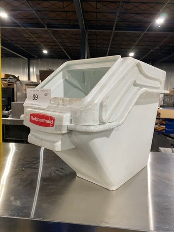 Rubbermaid Countertop White Poly Ingredient Bin! - Image 7 of 7
