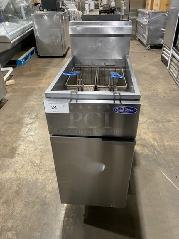 Cook Rite Commercial Natural Gas Powered Deep Fat Fryer! With Backsplash! With 2 Metal Frying Baskets! All Stainless Steel! On Legs! Model: ATFS40