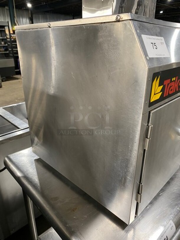 Trak Air Commercial Countertop Convection Oven/ Air Fryer! All Stainless Steel! Model: TAEMCII SN: 052293IIM 120V - Image 2 of 10