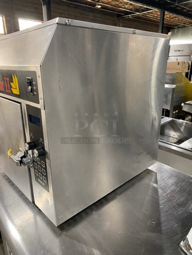 Trak Air Commercial Countertop Convection Oven/ Air Fryer! All Stainless Steel! Model: TAEMCII SN: 052293IIM 120V - Image 3 of 10