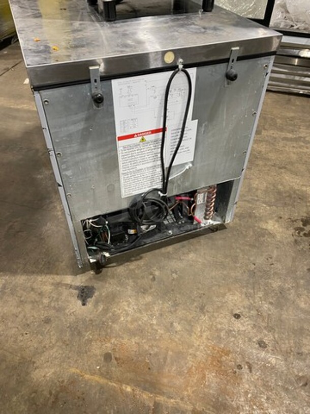 Hoshizaki Commercial Single Door Lowboy/Worktop Cooler! All Stainless Steel! Model: UR27ALPC SN: K51005K 115V 60HZ 1 Phase - Image 3 of 7