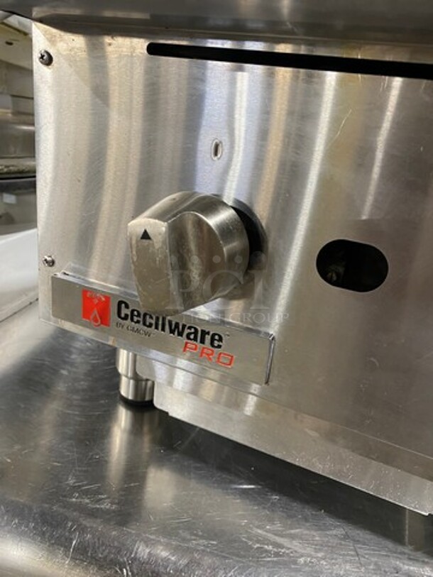 Cecilware Pro Commercial Countertop Gas Powered Flat Top Griddle! With Back And Side Splashes! All Stainless Steel! On Legs! - Image 6 of 8