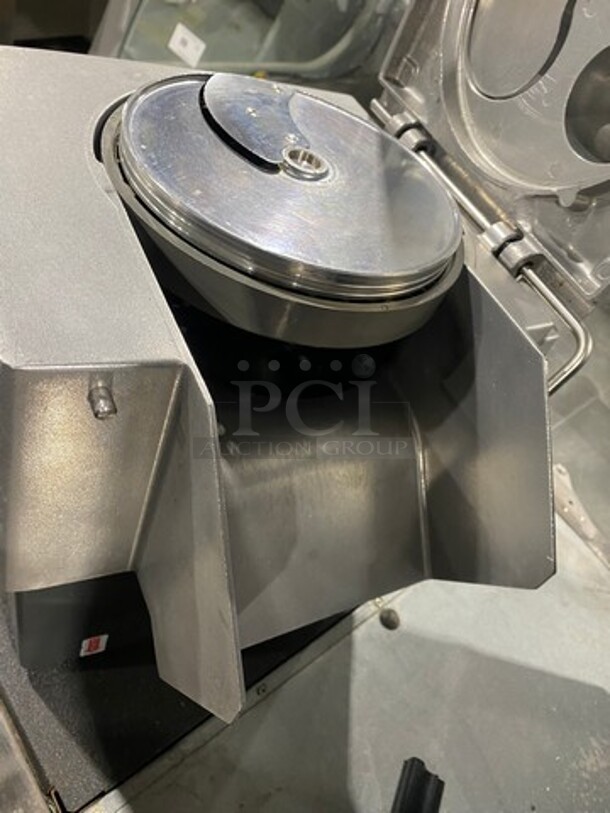 Robot Coupe Commercial Countertop Food Processor/Chopper Machine! All Stainless Steel! Model: CL50 SN: 4500317403K09 120V 60HZ 1 Phase - Image 6 of 10