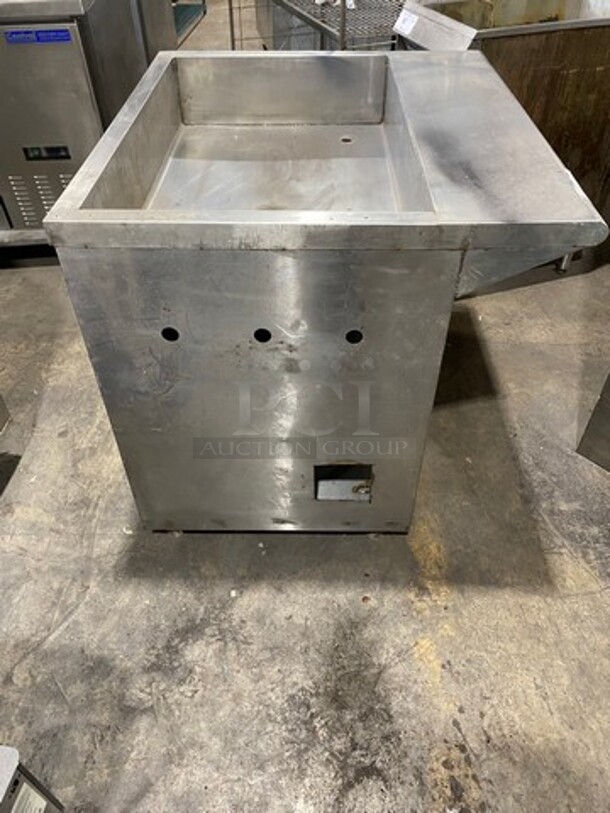 Commercial Gas Powered Steam Table! All Stainless Steel! On Legs! - Image 4 of 7