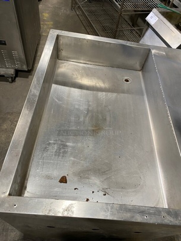 Commercial Gas Powered Steam Table! All Stainless Steel! On Legs! - Image 5 of 7