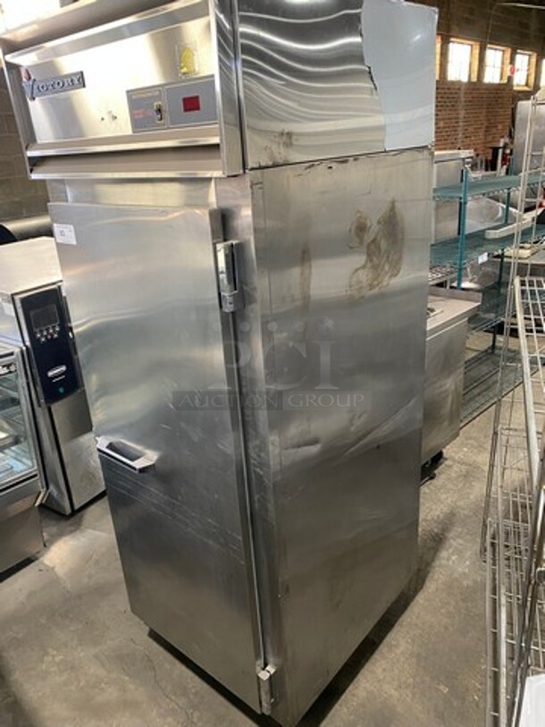 Victory Commercial Single Door Refrigerated Dough Retarder! Can Fit Roll In Rack! All Stainless Steel! On Legs! RACK NOT INCLUDED! Model: RS1DS7EW SN: B0381930 115V 60HZ 1 Phase - Image 4 of 9
