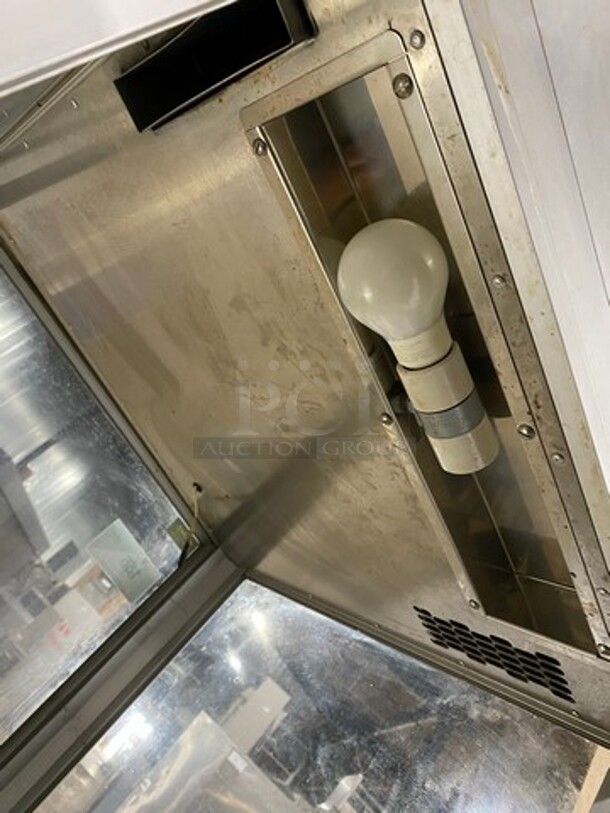 Hatco Commercial Heated Holding Cabinet! Glass All Around Showcase Style! Stainless Steel Body! On Casters! Model: PFST2X SN: 8873570447 120V 60HZ 1 Phase - Image 6 of 9