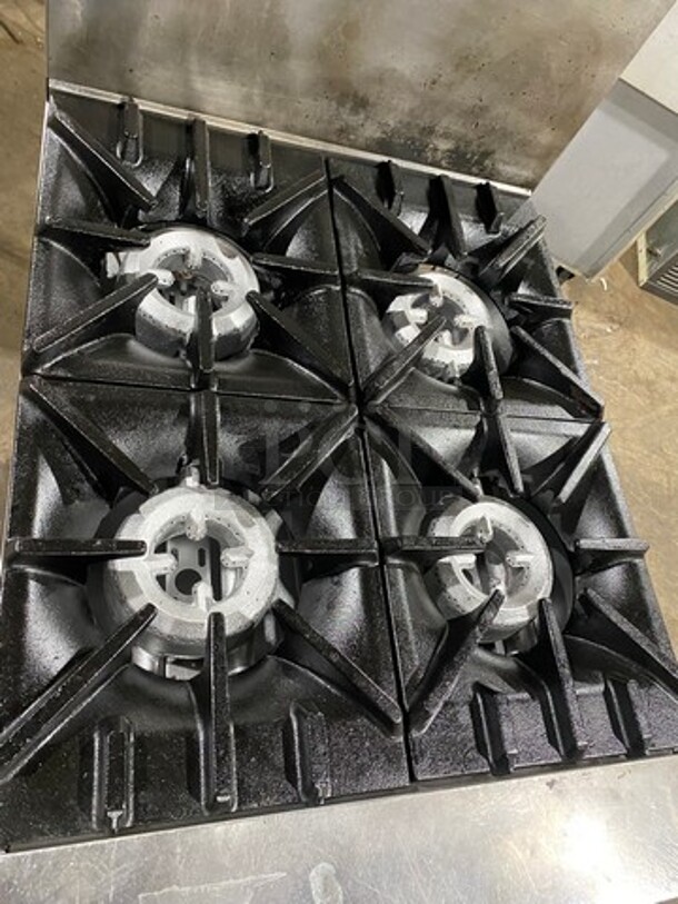Sunfire Commercial Natural Gas Powered 4 Burner Stove! With Raised Back Splash! With Oven Underneath! All Stainless Steel! On Casters! - Image 6 of 11