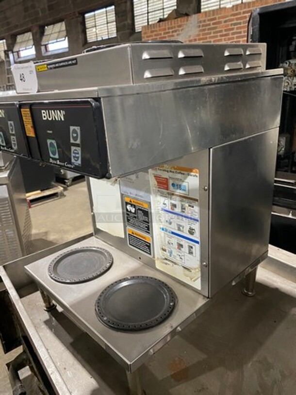 Bunn Commercial Countertop Dual Coffee Machine! With 4 Coffee Pot Warmers! All Stainless Steel! On Small Legs! Model: CDBC2/2TWIN SN: TWIN055798 120V 60HZ 1 Phase - Image 2 of 8