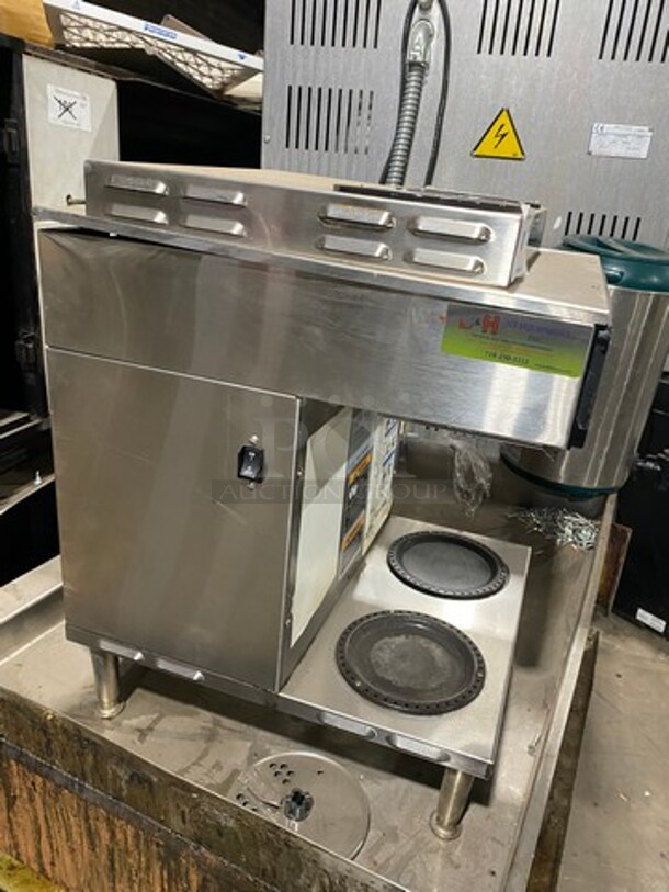 Bunn Commercial Countertop Dual Coffee Machine! With 4 Coffee Pot Warmers! All Stainless Steel! On Small Legs! Model: CDBC2/2TWIN SN: TWIN055798 120V 60HZ 1 Phase - Image 3 of 8