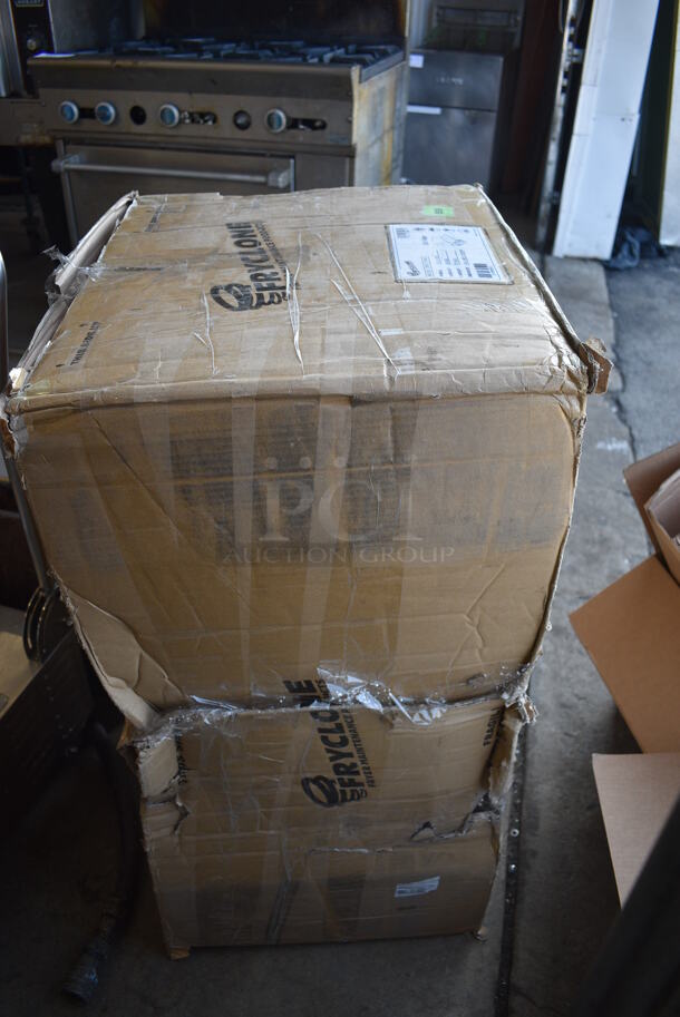 BRAND NEW! Fryclone 259FLTRM50 Stainless Steel Commercial 50 lb. Low Profile Portable Fryer Oil Filter Machine with Pump on Commercial Casters. 120 Volts, 1 Phase. 17x33x37. Tested and Working! - Image 7 of 8