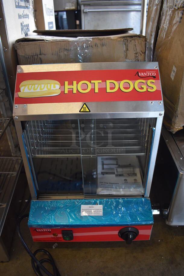 BRAND NEW IN BOX! Avantco HDS-175 Stainless Steel Commercial Countertop 175 Dog / 40 Bun Hot Dog Steamer. 120 Volts, 1 Phase. 13.5x16x20. Tested and Working!