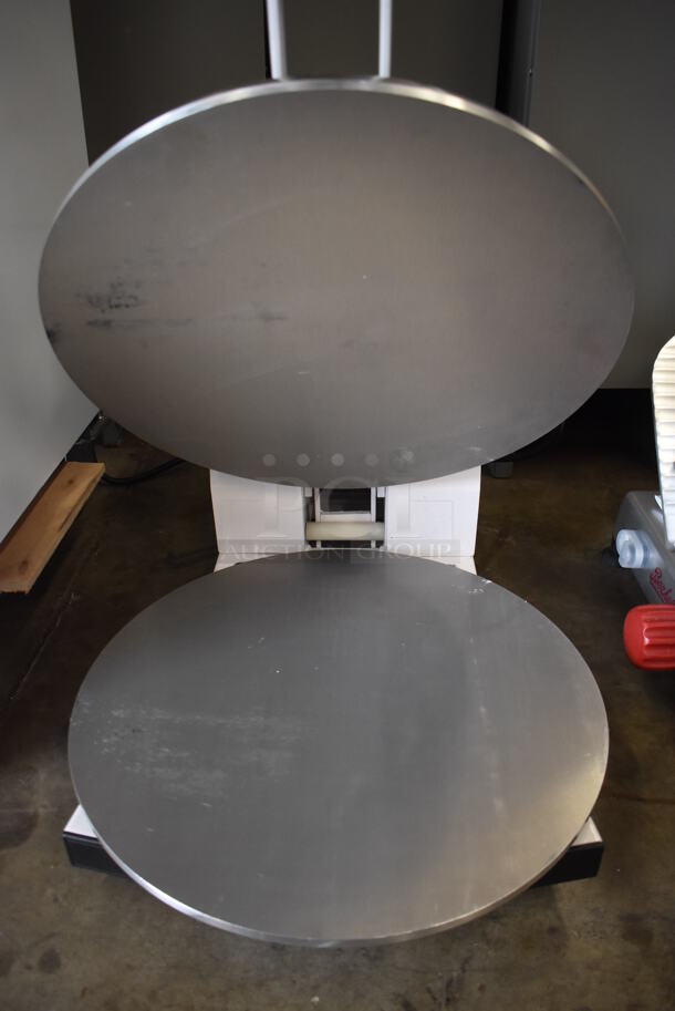 BRAND NEW SCRATCH AND DENT! Estella 348DPC18T Metal Commercial Countertop 18" Dual-Heat Manual Clamshell Pizza / Tortilla Dough Press. Top Knob Is Broken. 240 Volts. 18.5x31x16.5 - Image 7 of 11