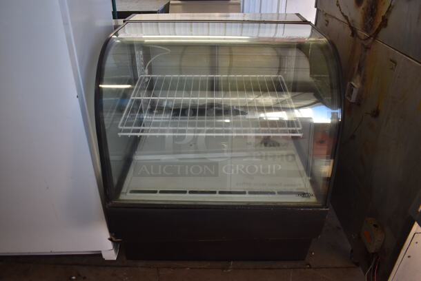 Federal Metal Commercial Floor Style Deli Display Case Merchandiser. 37x35x44. Tested and Powers On But Does Not Get Cold