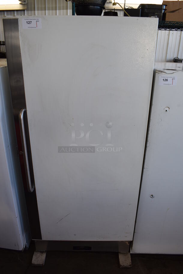 Arctic Air F22CW7 Metal Single Door Reach In Freezer. 115 Volts, 1 Phase. 32x31x71. Tested and Working!