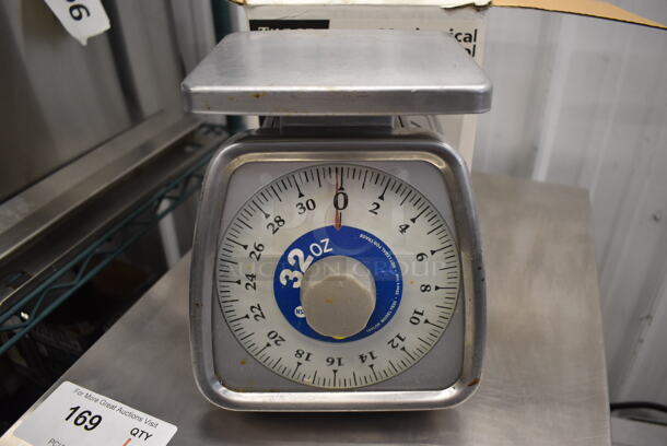 IN ORIGINAL BOX! Taylor TS32 Metal Countertop Food Portioning Scale. 7.5x7.5x8.5