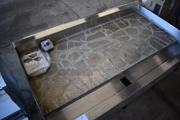 BRAND NEW! 2021 Avantco Chef Series 177CAG48MG Stainless Steel Commercial Countertop 48" Natural Gas Powered Flat Top Griddle. 120,000 BTU. 48x30x18. Tested and Working! - Image 3 of 7