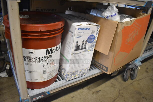 ALL ONE MONEY! Tier Lot of Various Items Including Plastic Lids - Image 2 of 5