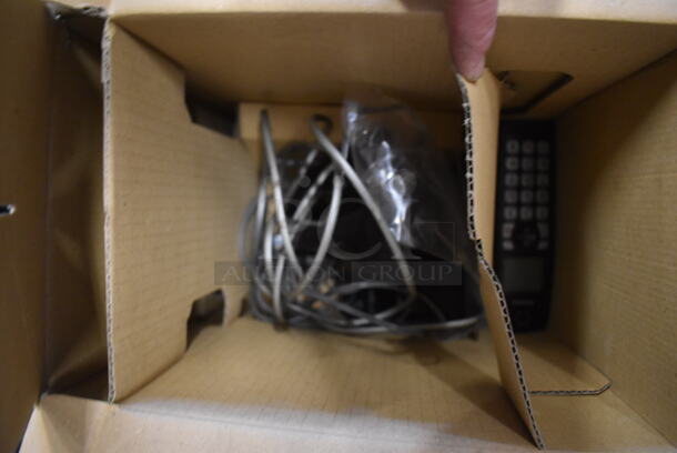 ALL ONE MONEY! Tier Lot of Various Items Including Plastic Lids - Image 3 of 5