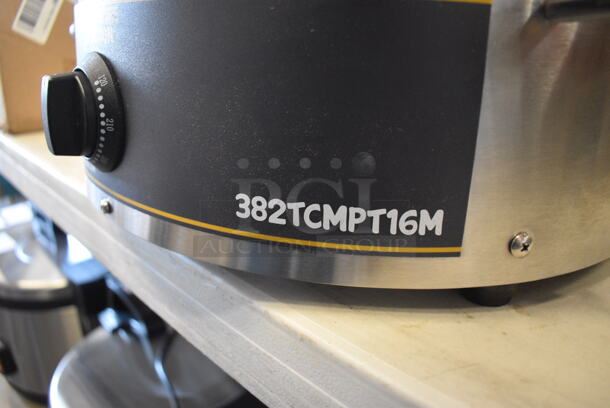BRAND NEW SCRATCH AND DENT! Carnival King 382TCMPT16M Stainless Steel Commercial Countertop 16" Non-Stick Round Portable Crepe Maker. 208/240 Volts. 20x18x7. Tested and Working! - Image 5 of 7