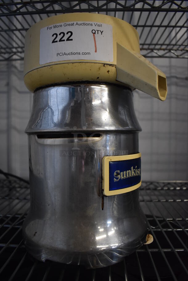 Sunkist 8-RA02 Stainless Steel Commercial Countertop Juicer. 115 Volts, 1 Phase. 8x10x14. Tested and Working! - Image 2 of 6