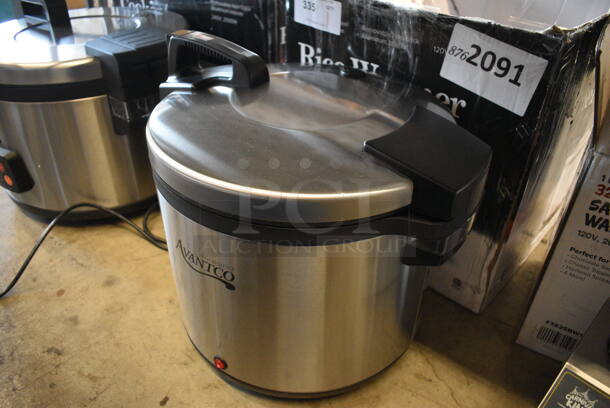 BRANDS NEW IN BOX! Avantco 177RW92 Stainless Steel Commercial Countertop 92 Cup Sealed Electric Rice Warmer. 115 Volts, 1 Phase. 19x15x15. Tested and Working! - Image 2 of 7