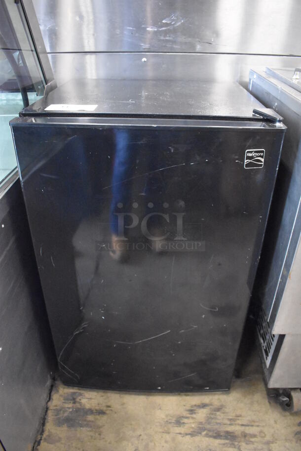 Kenmore 111.99059810 Metal Mini Cooler. 115 Volts, 1 Phase. 20.5x21x32.5. Cannot Test Due To Missing Power Cord - Image 1 of 6