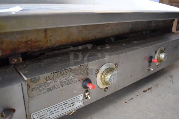 Keating 36BFLD MiraClean Stainless Steel Commercial Countertop Natural Gas Powered Chrome Top Flat Top Griddle. 37x32x17 - Image 8 of 8