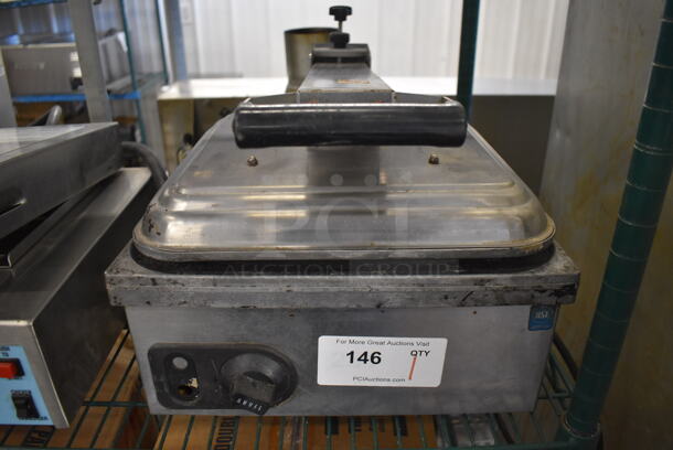 Anvil Stainless Steel Commercial Countertop Panini Press. 14x18x12.5. Tested and Working!