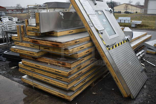 10'x16'x8' Norlake Walk In Box w/ Bohn ADT156AK 115 Volt, 1 Phase Evaporator. Picture of the Unit Before Removal Is Included In the Listing. - Image 2 of 12