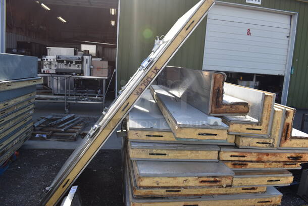 10'x16'x8' Norlake Walk In Box w/ Bohn ADT156AK 115 Volt, 1 Phase Evaporator. Picture of the Unit Before Removal Is Included In the Listing. - Image 3 of 12