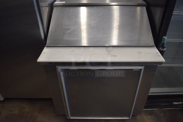 Silver King SKP3612 Stainless Steel Commercial Sandwich Salad Prep Table Bain Marie Mega Top on Commercial Casters. 115 Volts, 1 Phase. 36x35x46.5. Tested and Powers On But Does Not Get Cold