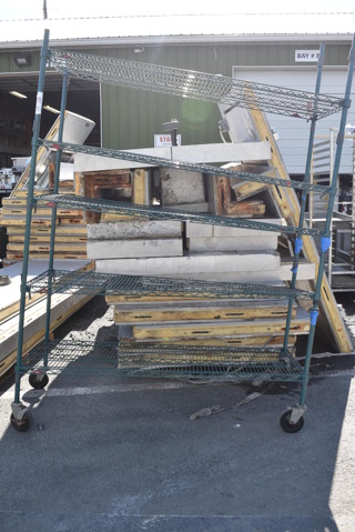 Metro Green Finish 5 Tier Wire Shelving Unit on Commercial Casters. BUYER MUST DISMANTLE. PCI CANNOT DISMANTLE FOR SHIPPING. PLEASE CONSIDER FREIGHT CHARGES. 60x24x80