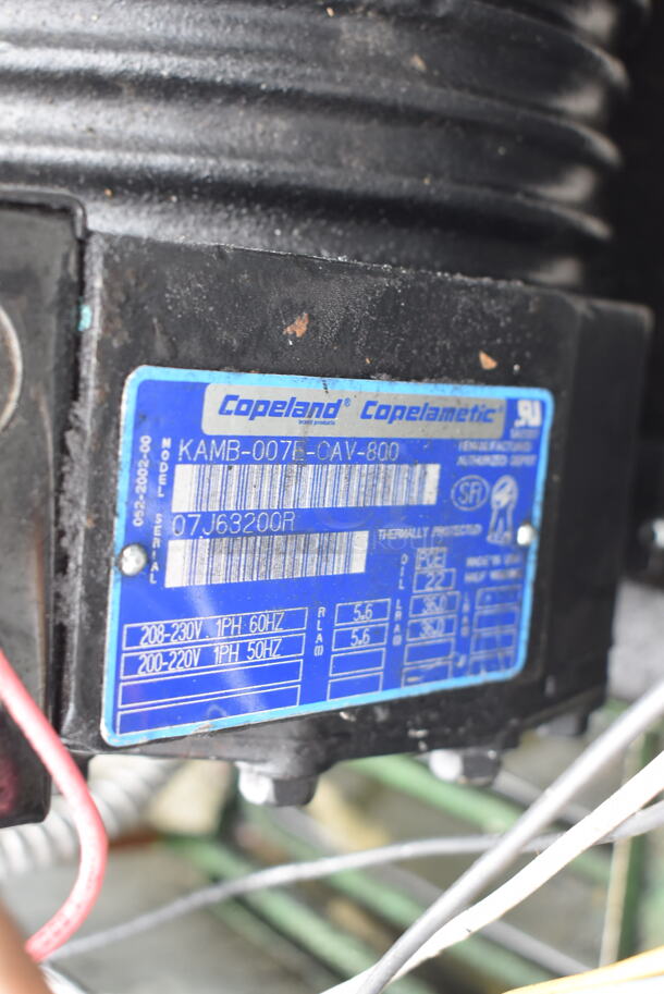 Norlake 6'x6'x6.5' SELF CONTAINED Walk In Cooler Box w/ Floor, Copeland KAMB-007E-CAV-800 208-230 Volt, 1 Phase Compressor and Norlake Condenser. Picture of the Unit Before Removal Is Included In the Listing. - Image 12 of 12