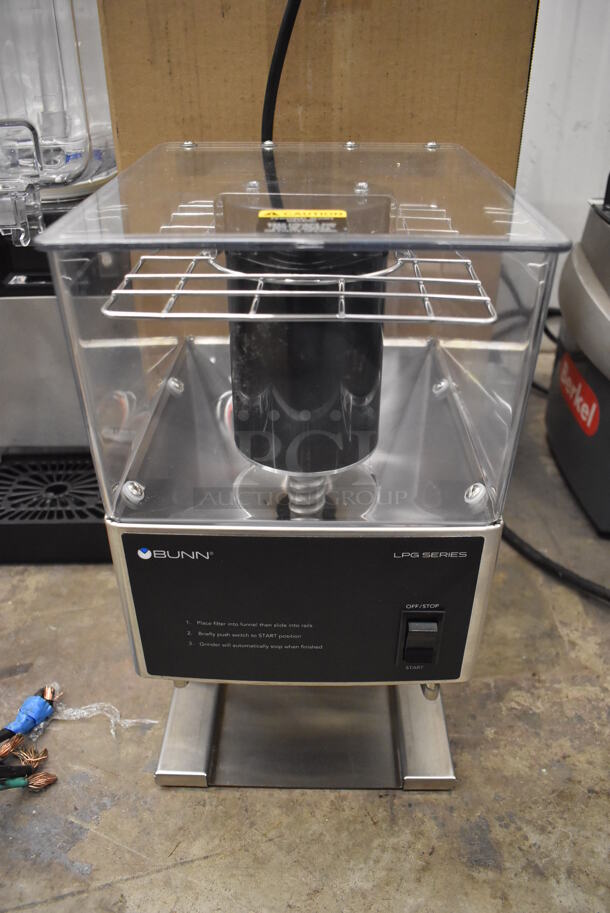 LIKE NEW! 2021 Bunn LPG Stainless Steel Commercial Countertop Low Profile 6 lb. Single Hopper Coffee Bean Grinder. Unit Has Only Been Used a Few Times! 120 Volts, 1 Phase. 8.5x11x14.5. Tested and Working!