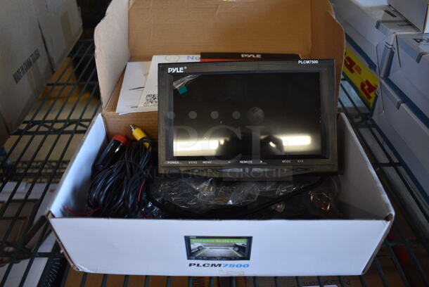 IN ORIGINAL BOX! Pyle PLCM7500 Backup Camera and Rearview Monitor Parking Assist System
