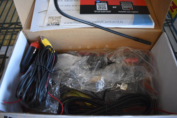IN ORIGINAL BOX! Pyle PLCM7500 Backup Camera and Rearview Monitor Parking Assist System - Image 3 of 6