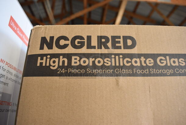BRAND NEW SCRATCH AND DENT! NutriChef NCGLRED Various Glass Containers - Image 3 of 3
