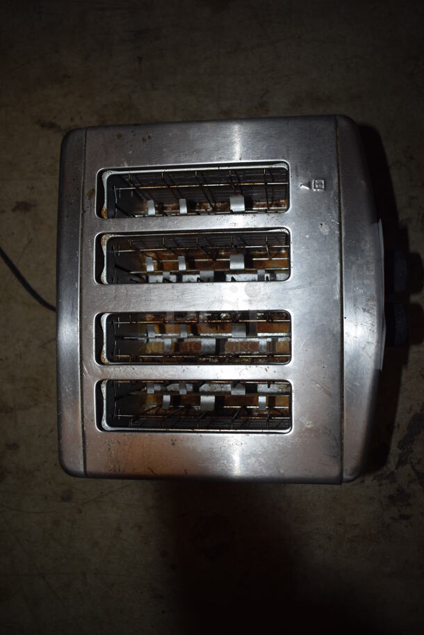 Cuisinart RBT-875PC Metal Countertop 4 Slot Toaster. 120 Volts, 1 Phase. 11x11x8 - Image 4 of 5