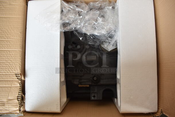 2 IN ORIGINAL BOX! UFR014-50B2 Headlights. 16.5x19x9. 2 Times Your Bid! - Image 5 of 5