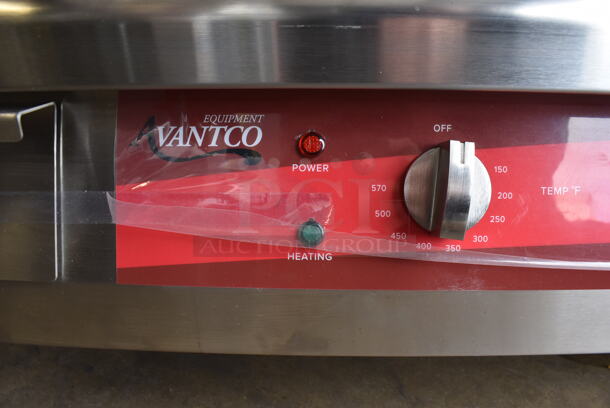 LIKE NEW! Avantco 177EG36N Stainless Steel Commercial Countertop Electric Powered Flat Top Griddle w/ Thermostatic Controls. 208/240 Volts, 3 Phase. Unit Has Only Been Used a Few Times! 36x20x13.5. Tested and Working! - Image 6 of 7