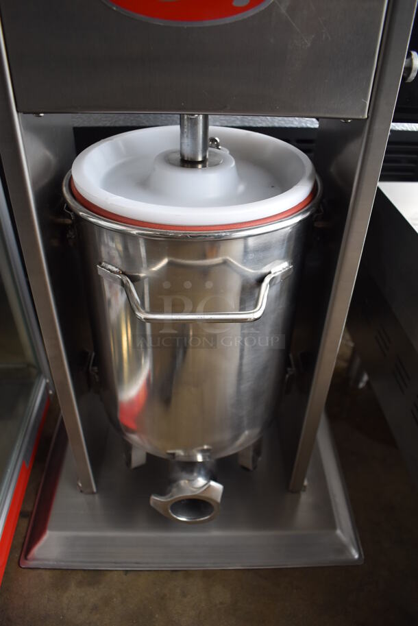 LIKE NEW! Avantco 20 lb. Stainless Steel Commercial Countertop Vertical Hybrid Electric/Manual Sausage Stuffer. 120 Volts, 1 Phase. 19.5x12.5x34. Tested and Working! - Image 4 of 8